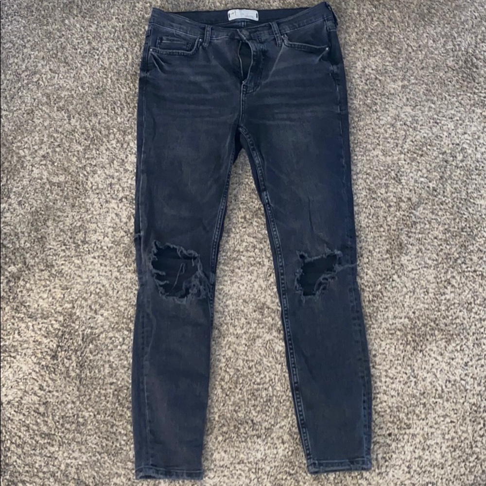 Women’s Free People Ripped knee jeans